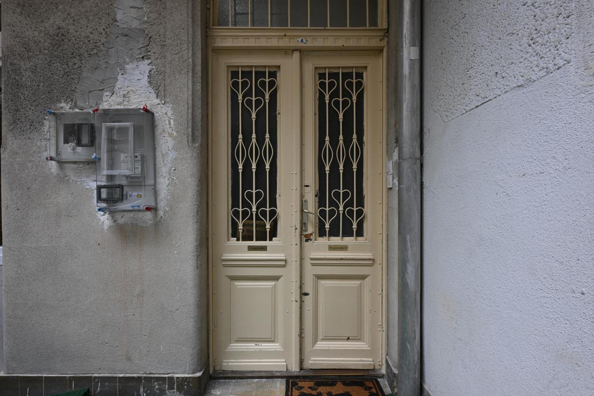 A Quiet Place In The Heart Of The City Budapest Exteriör bild