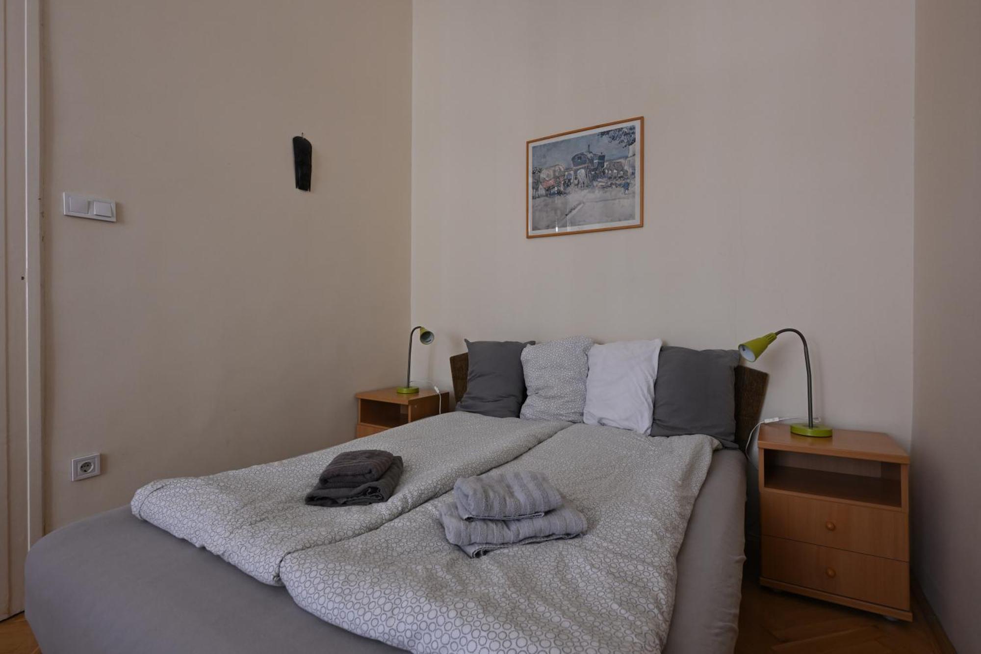 A Quiet Place In The Heart Of The City Budapest Exteriör bild